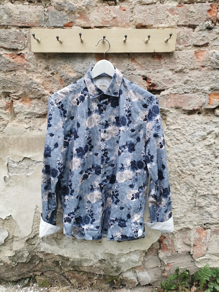 Hemd blau flowerpower - Fil Noir